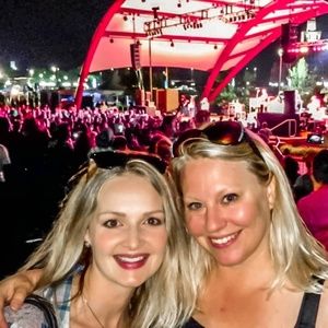 Meet your Posher, Abbie